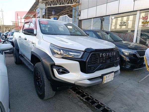 Toyota for sale in Iraq